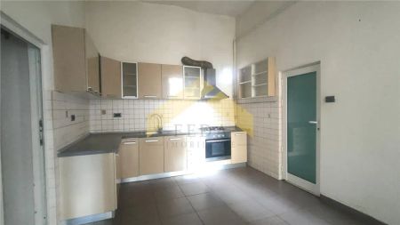 Apartament cu 4 camere de inchiriat zona Podgoria - Fotografie 4