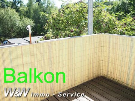 3 Zimmer Wohnung mit Balkon und tollen Laminat - Photo 4