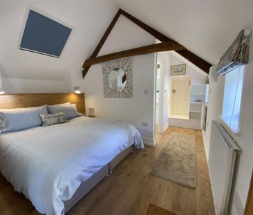 Huish Champflower, Taunton - Photo 5