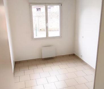 A LOUER: Sur la commune de Goeulzin, Maison T3 en retrait de rue - ... - Photo 4