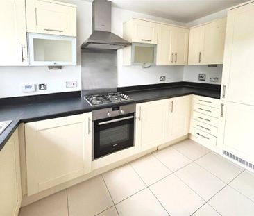Dunnell Close, Sunbury-on-Thames, Surrey, TW16 6PX - Photo 5