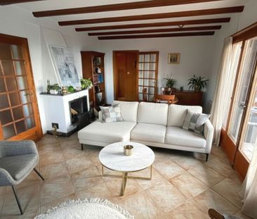 Beautiful family house in St-Légier with lake view - Photo 1