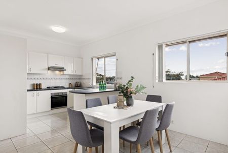 Stylishly Apartment with city views - Photo 4