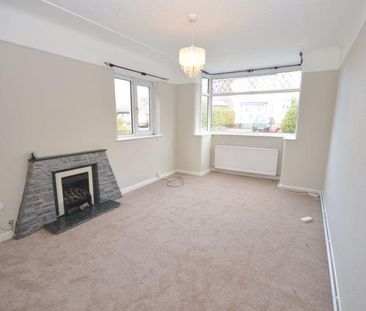 2 bedroom detached bungalow to rent - Photo 2