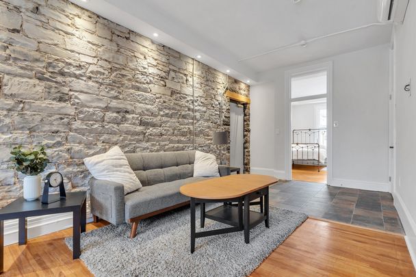 332 Princess Street - Photo 1