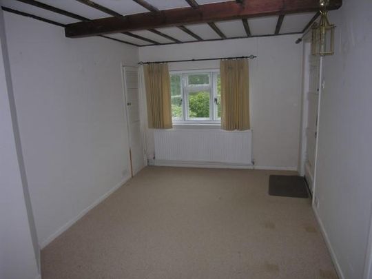 2 bedroom terraced house to rent - Photo 1