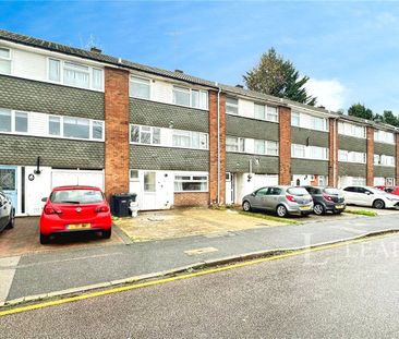 5 bedroom house to rent Brendon Avenue, Luton, Bedfordshire, LU2 - Photo 5