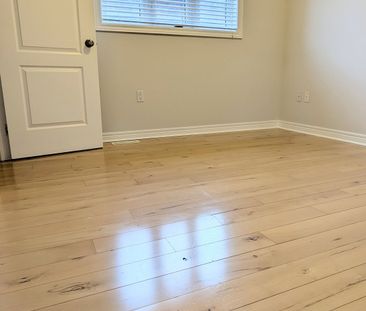 For Lease - 50 Smith Street Unit# Main Floor, Bradford West Gwillim... - Photo 6