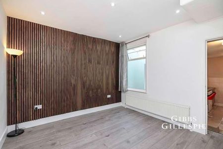 Mill Avenue, Uxbridge, UB8 - Photo 2