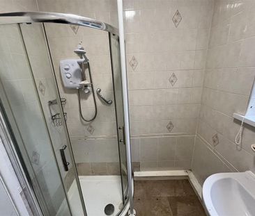 1 bedroom house to rent - Photo 2