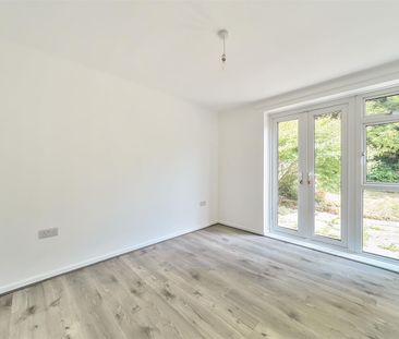 Lovells Mead, Marnhull, Marnhull - Photo 6