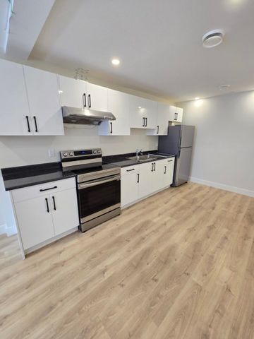Brand New Suite on Promontory - Photo 3