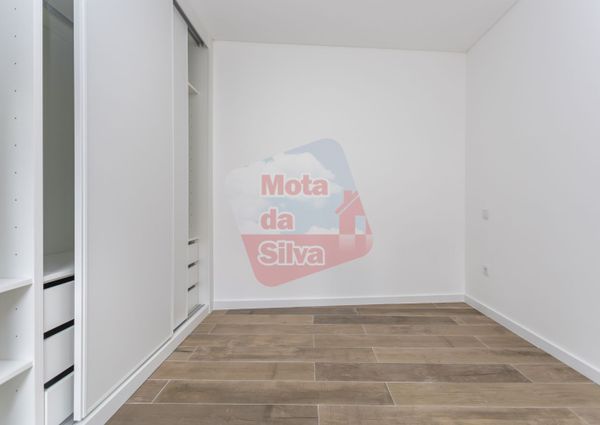 Apartamento T2 em Setúbal