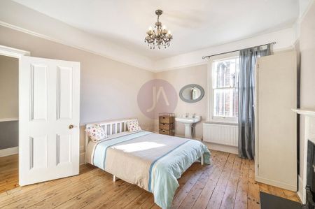 6 bedroom semi-detached house to rent - Photo 4