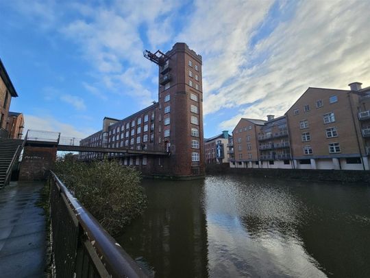 Navigation Road, York - Photo 1