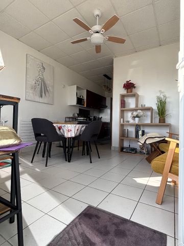 Location Appartement 2 pièces 32m² - Photo 2