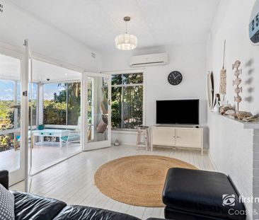 Furnished or Partly Furnished Coastal Home with Water Views - Gerroa - Photo 2