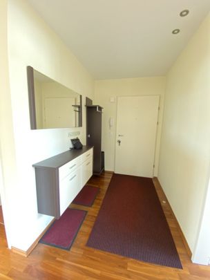 Stilvoll Wohnen: Gepflegte 3-Zimmerwohnung mit Dachterrasse in Götzis zu vermieten! - Photo 1