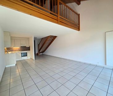 Spacieux appartement de 2.5 pièces en duplex avec balcon - Foto 3