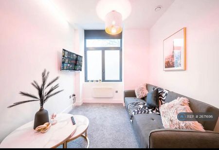 2 bedroom maisonette to rent - Photo 3