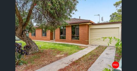 Comfortable Living in a Quiet White Hills Court - Photo 4