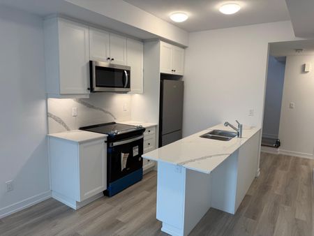 For Lease - 5 Bancroft Lane Unit# 302, Richmond Hill, Ontario - Photo 4