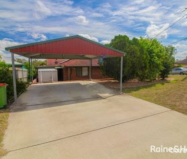 10 Barret Street, Flinders View, QLD 4305 - Photo 2