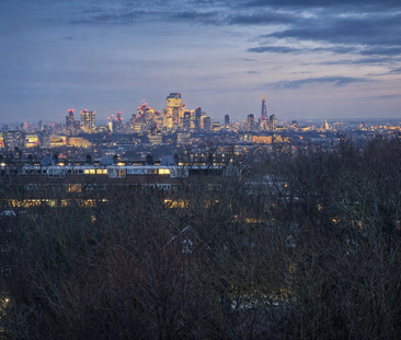 Modern 11th-Floor Studio Apartment – Avenue Road, N6 5DS - Photo 5
