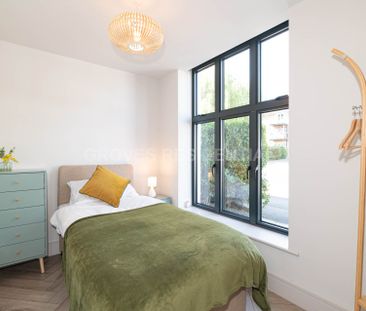 Price £4,250 pcm - Available 30/11/2026 - Furnished - Photo 4