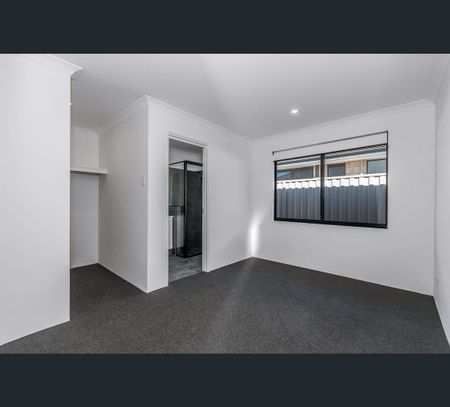 75 Paradise Road, Baldivis, WA 6171 - Photo 2
