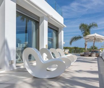 5 bedroom luxury Villa for rent in Cap Martinet, Balearic Islands - Photo 5