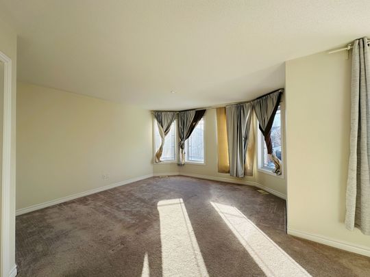 For Lease - 416 CRESTHAVEN Drive, Barrhaven, Ontario - Photo 1