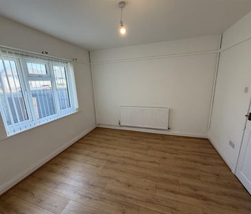 Stanton Road, Bebington - Photo 5