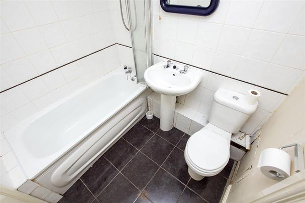 2 bedroom house to rent - Photo 1