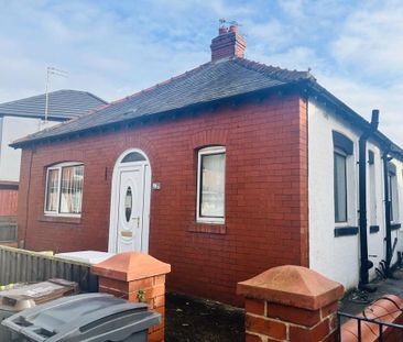 2 bedroom detached bungalow to rent - Photo 3