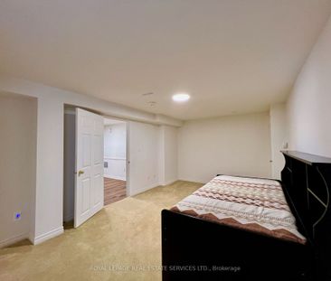 For Lease - 1450 Greenbriar Drive, Oakville, Ontario - Photo 2