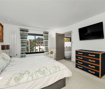 A beautiful 3 bedroom family home, with study and dressing room, se... - Photo 4