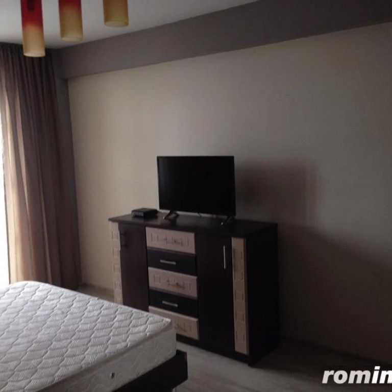 1 camera in zona Cetatii - Photo 1