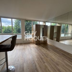 A louer, spacieux studio à Meudon la Forêt - Photo 2