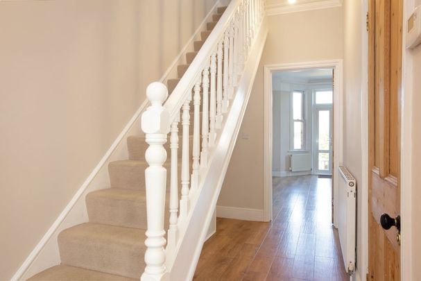 4 bedroom semi-detached house to rent - Photo 1