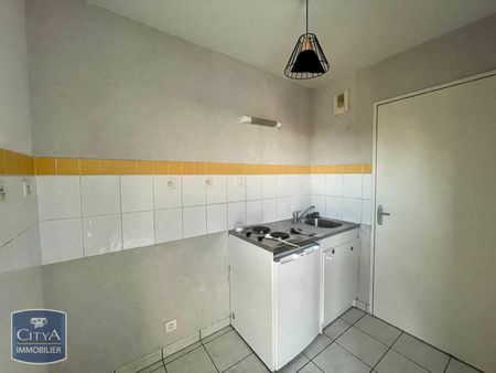 Location Appartement 2 pièces 48m² BLOIS 41000 - Photo 4