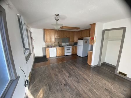 1 - 136 15 Avenue Southeast, Calgary - Photo 5