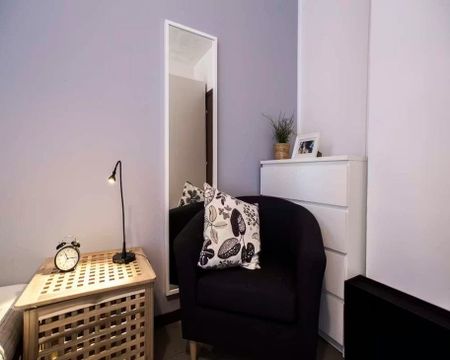 Via Francesco Arese, Milan, Lombardy 20159 - Photo 3