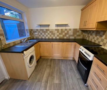 107 Ravenhill Gardens, Ravenhill, Belfast, BT6 8GQ - Photo 4