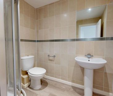 3 bedroom terraced house to rent - Photo 1