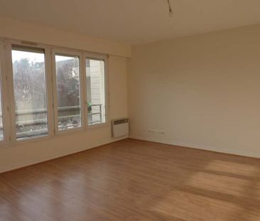 Location Appartement 1 pièce 29m² BOIS GUILLAUME 76230 - Photo 1