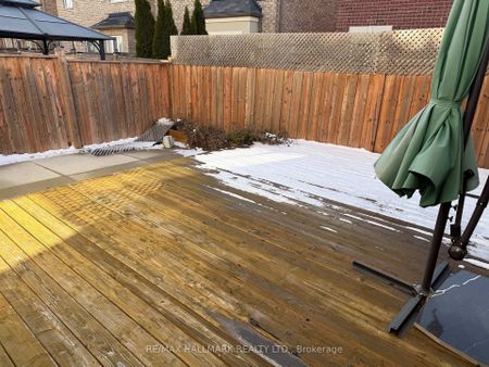 For Lease - 74 Lloyd Crescent, Brampton, Ontario - Photo 2