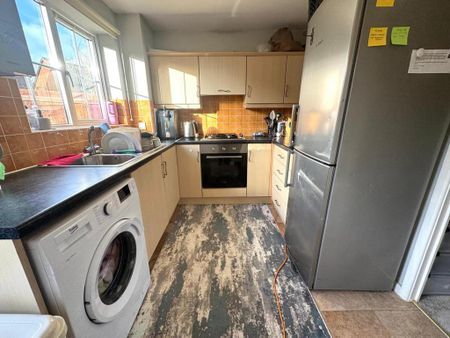 2 bedroom terraced house to rent - Photo 5