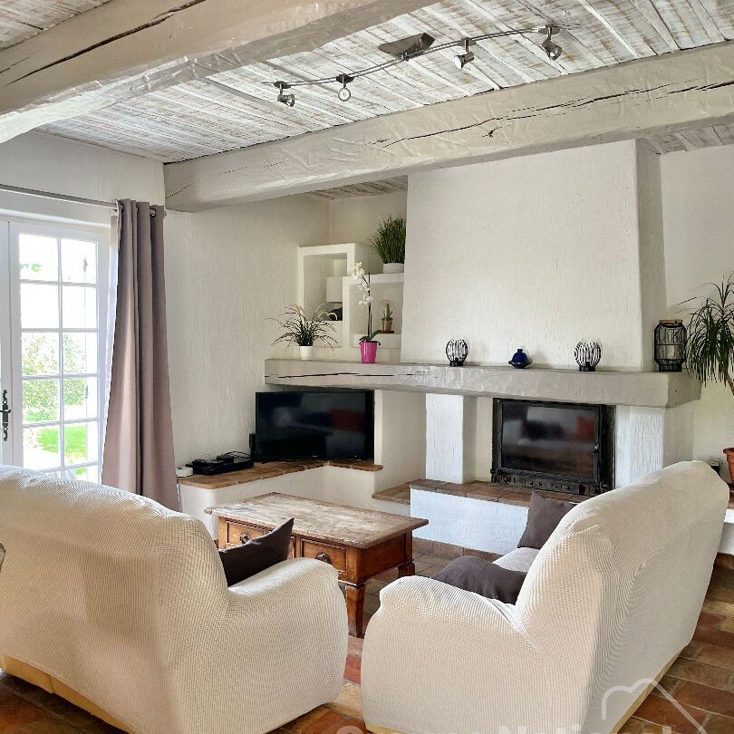 Location Maison 4 pièces 118m² - Photo 1