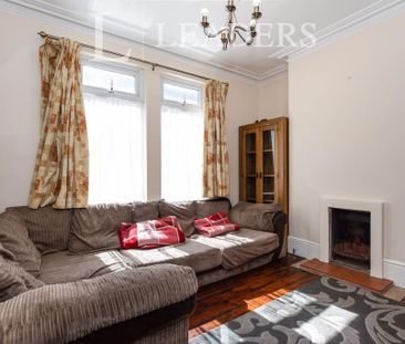 4 bedroom terraced house to rent - Photo 2